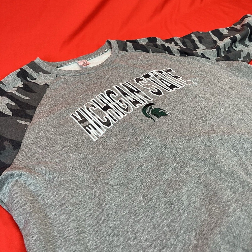 NCAA Team Apparel Michigan State Camo LS Fleece Top / Women's Sleepwear /2XL XXL